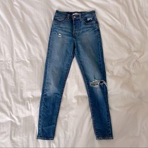 Levi’s Wedgie Skinny Jeans